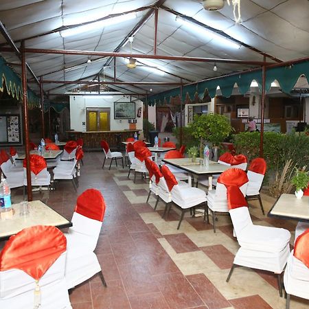 Rezeiky Hotel & Camp Luxor Exterior photo