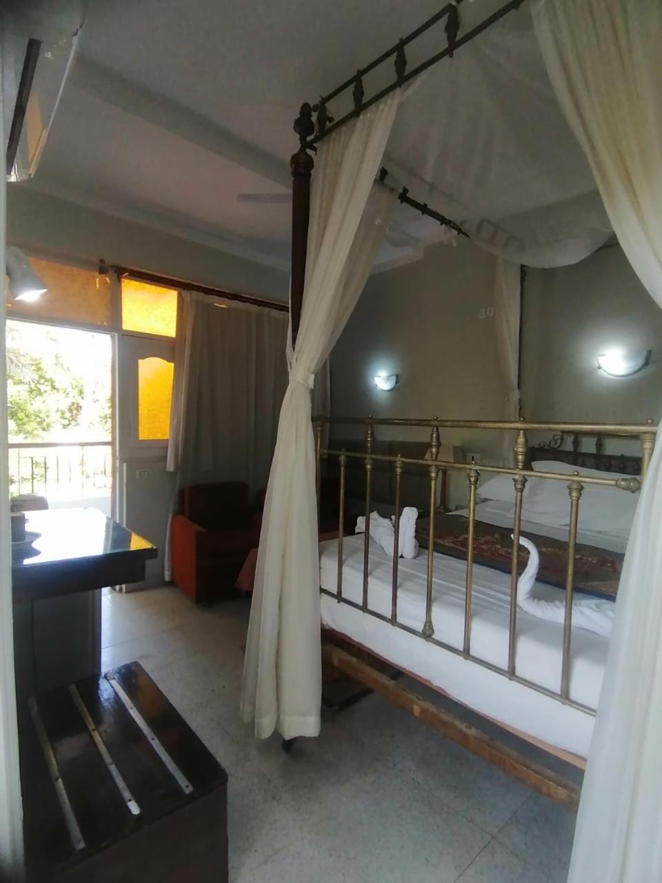 Rezeiky Hotel & Camp Luxor Exterior photo
