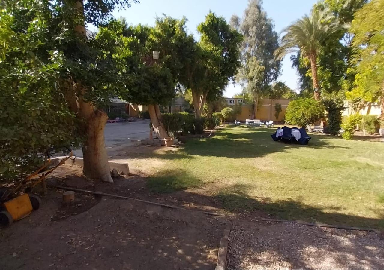 Rezeiky Hotel & Camp Luxor Exterior photo