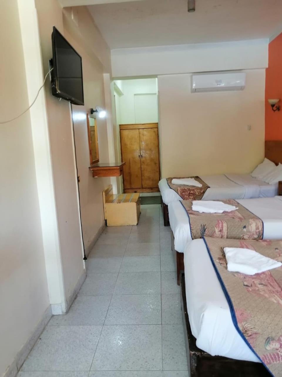 Rezeiky Hotel & Camp Luxor Exterior photo